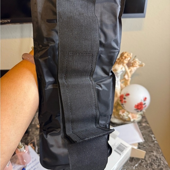 Ashley Black Guru Kryo Pack - Picture 6 of 6